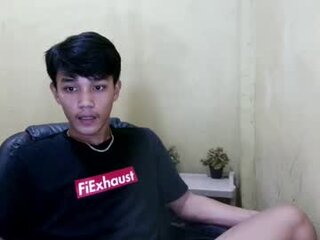naughty_dj02